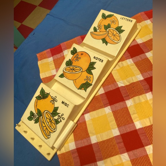 SOLD! Vintage Kitchen organizer! - Picture 4 of 5